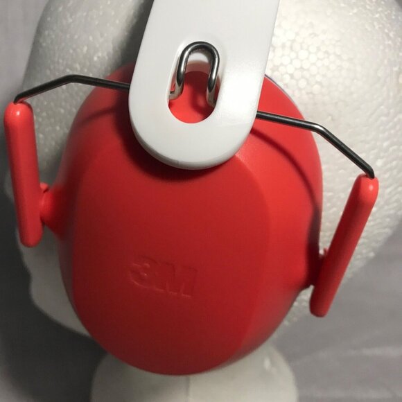3M Kids Hearing Protection Earmuffs Adjustable Red Blue Noise-Reducing Foldable - Picture 4 of 5